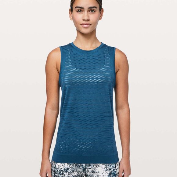 Lululemon Women's Breeze By Muscle Tank II - Blue - Picture 1 of 8
